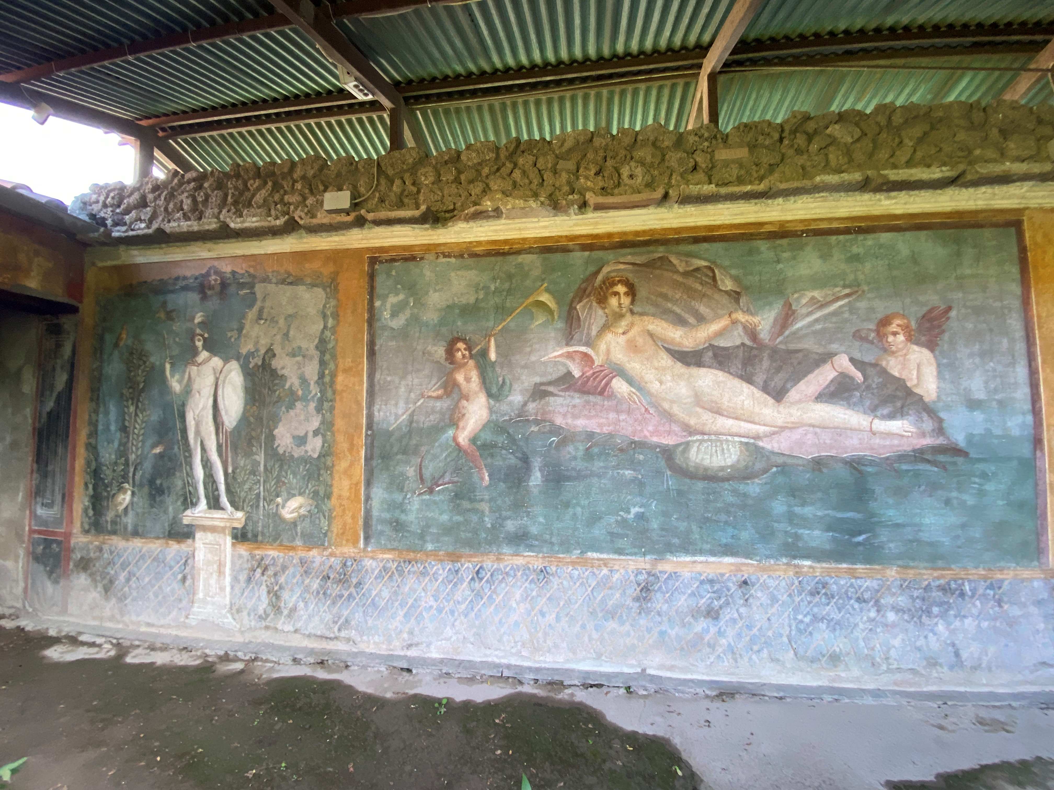 Scholarships & Funding Scholarships & Funding